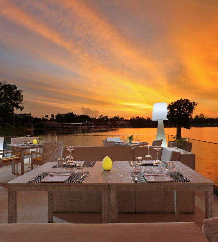 Bocconcino Restaurant Outdoor Table